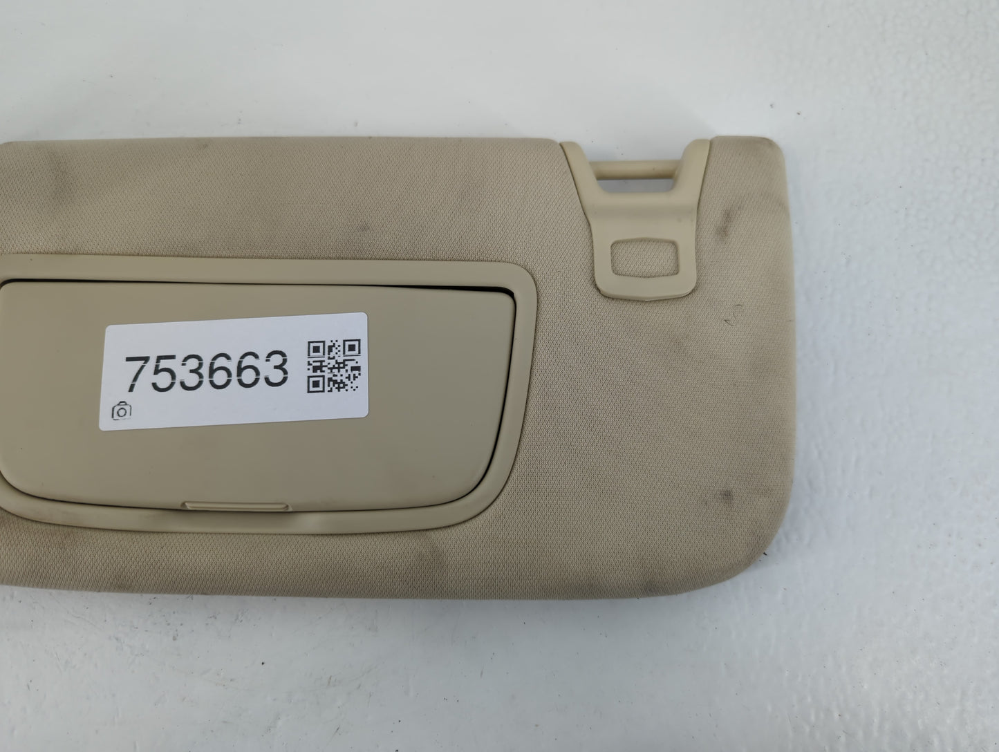 2015-2016 Ford Fusion Sun Visor Shade Replacement Passenger Right Mirror Fits Fits 2015 2016 OEM Used Auto Parts - Oemusedau