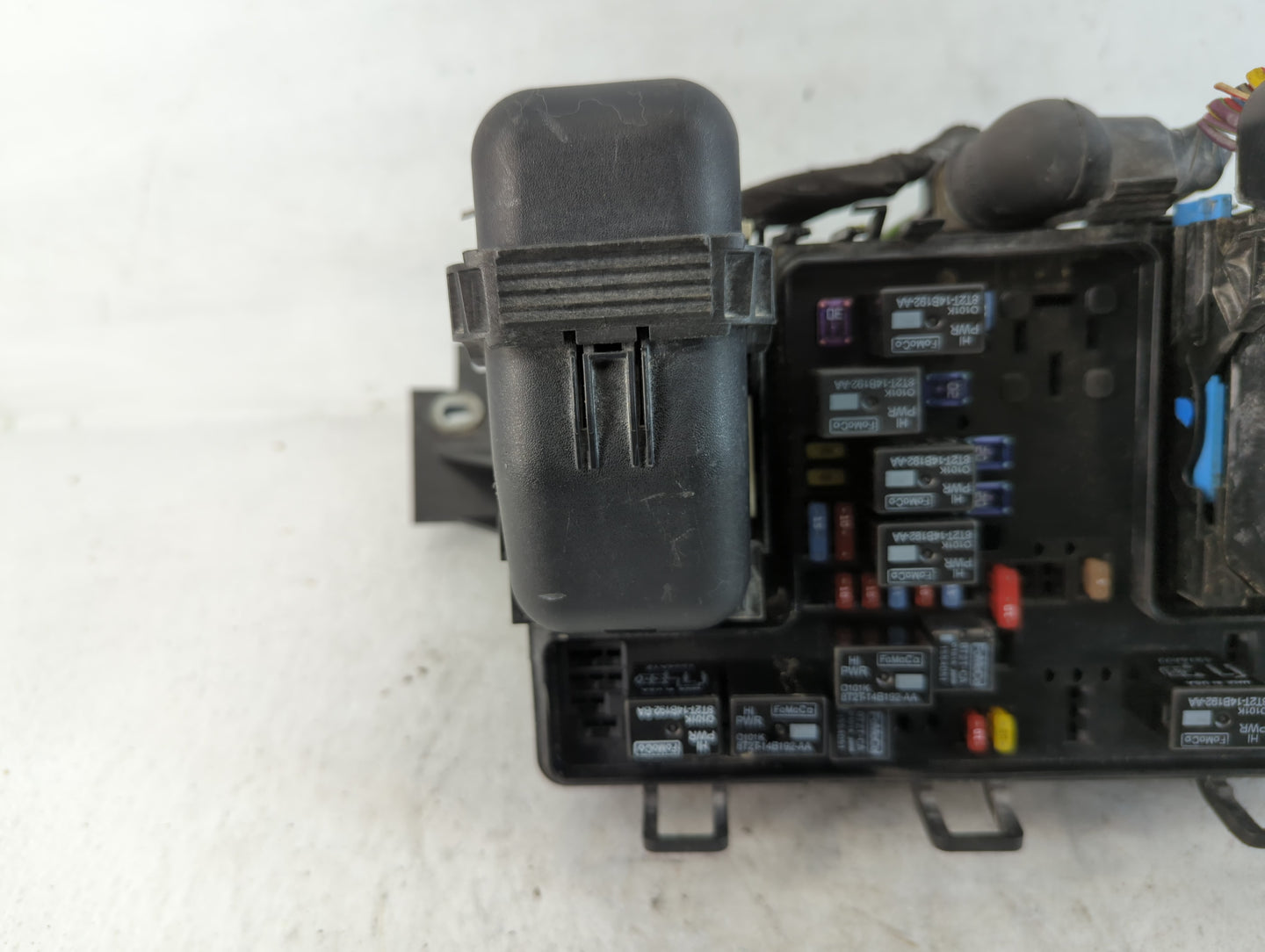 2015-2016 Ford Fusion Fusebox Fuse Box Panel Relay Module P/N:DG9T14A075AA Fits Fits 2015 2016 OEM Used Auto Parts - Oemused