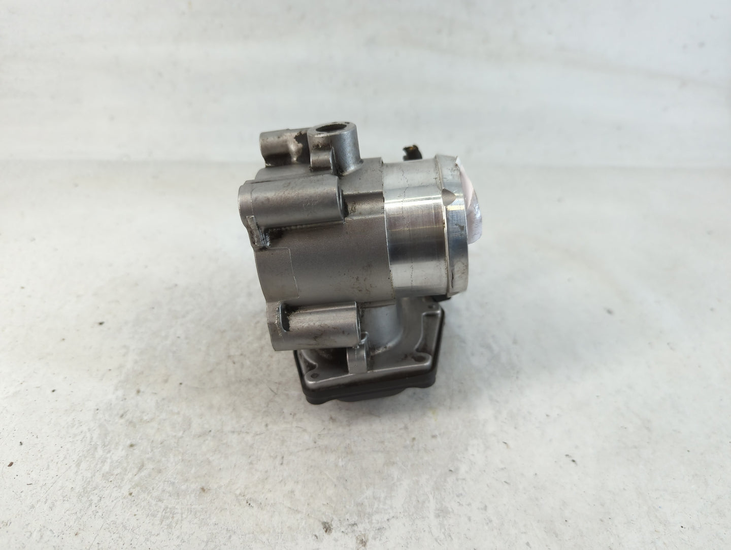 2014-2020 Ford Fusion Throttle Body P/N:DS7G-9F991-BB B14 094 5430 Fits Fits 2014 2015 2016 2017 2018 2019 2020 OEM Used Aut