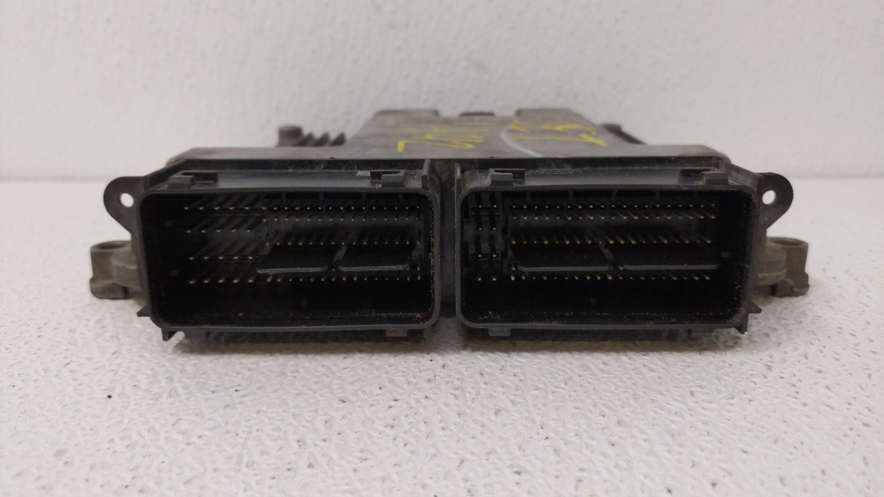 2015 Ford Fusion PCM Engine Control Computer ECU ECM PCU OEM P/N:FS7A-12A650-AUC FS7A-12A650-AYC Fits OEM Used Auto Parts - 