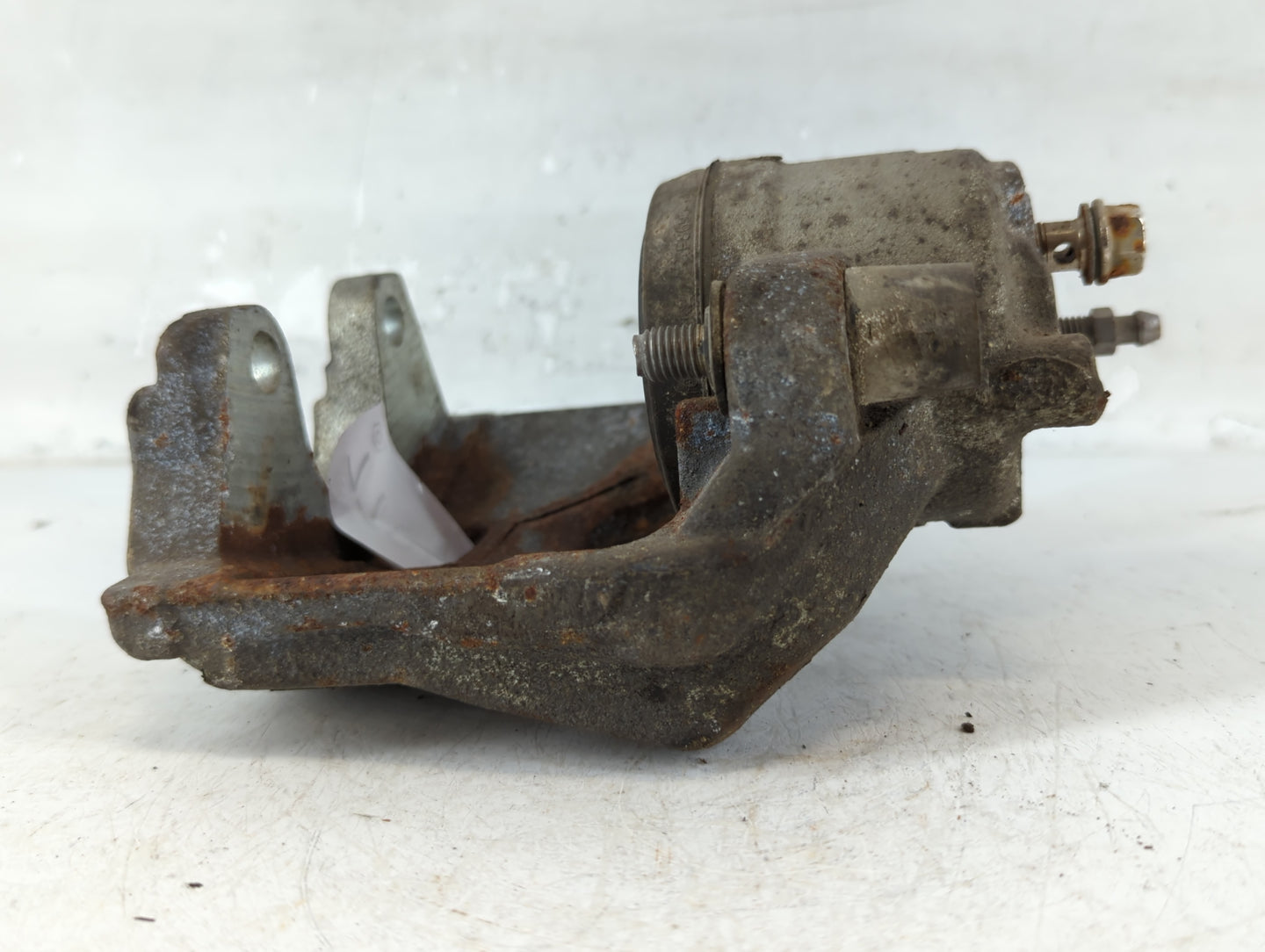 2013-2020 Ford Fusion Front Driver Left Brake Caliper - Oemusedautoparts1.com