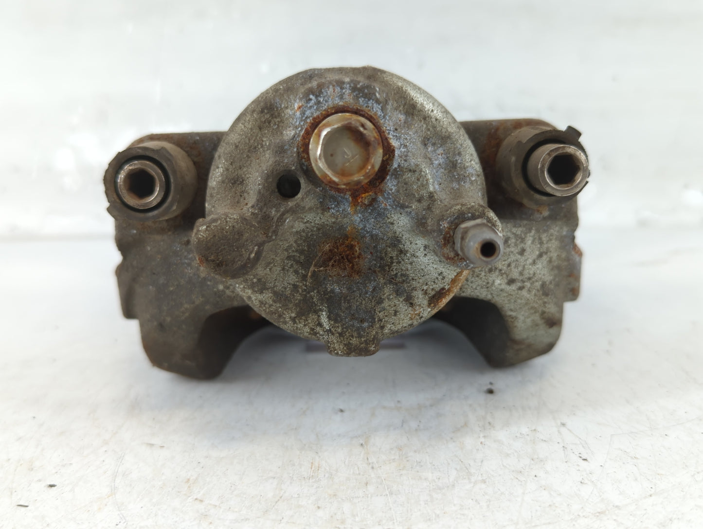 2013-2020 Ford Fusion Front Driver Left Brake Caliper - Oemusedautoparts1.com