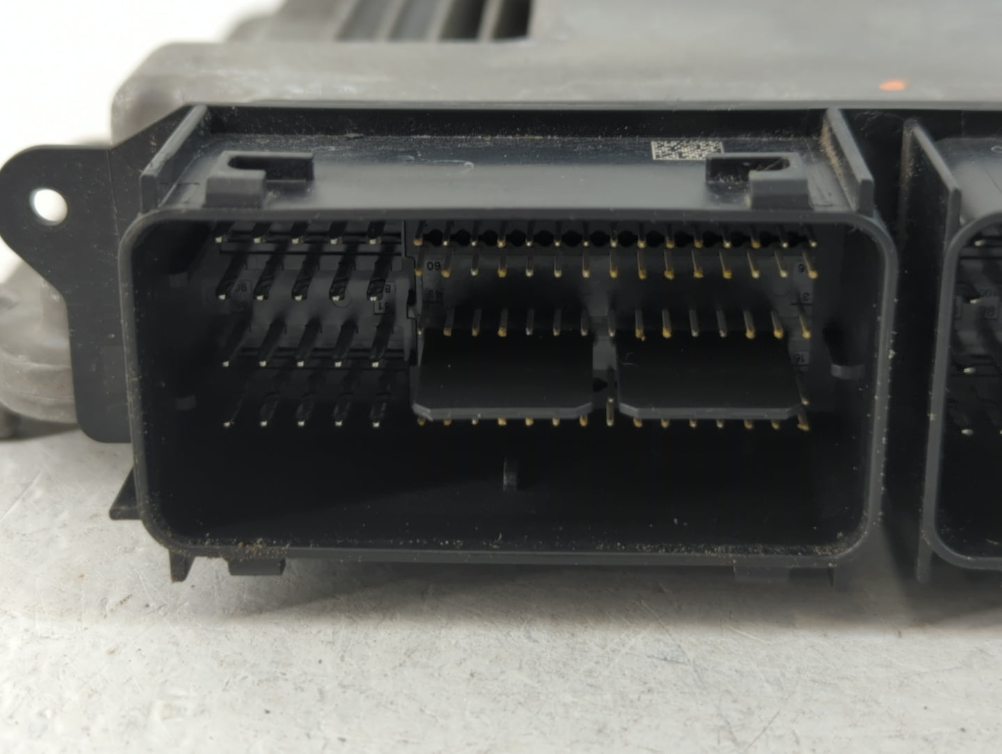2015 Ford Fusion PCM Engine Control Computer ECU ECM PCU OEM P/N:FJ5A-12B684-AA FS7A-12A650-AVC Fits OEM Used Auto Parts - O