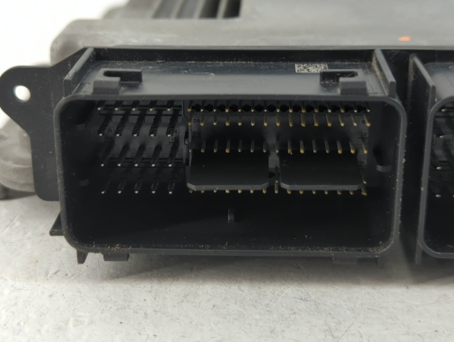 2015 Ford Fusion PCM Engine Control Computer ECU ECM PCU OEM P/N:FJ5A-12B684-AA FS7A-12A650-AVC Fits OEM Used Auto Parts - O