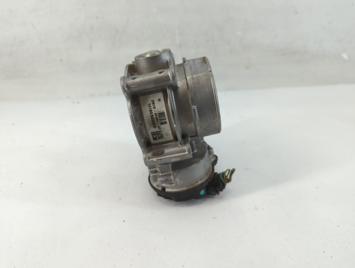 2013-2020 Ford Fusion Throttle Body P/N:141893002835 DS7E-9F991-AF Fits Fits 2013 2014 2015 2016 2017 2018 2019 2020 2021 20