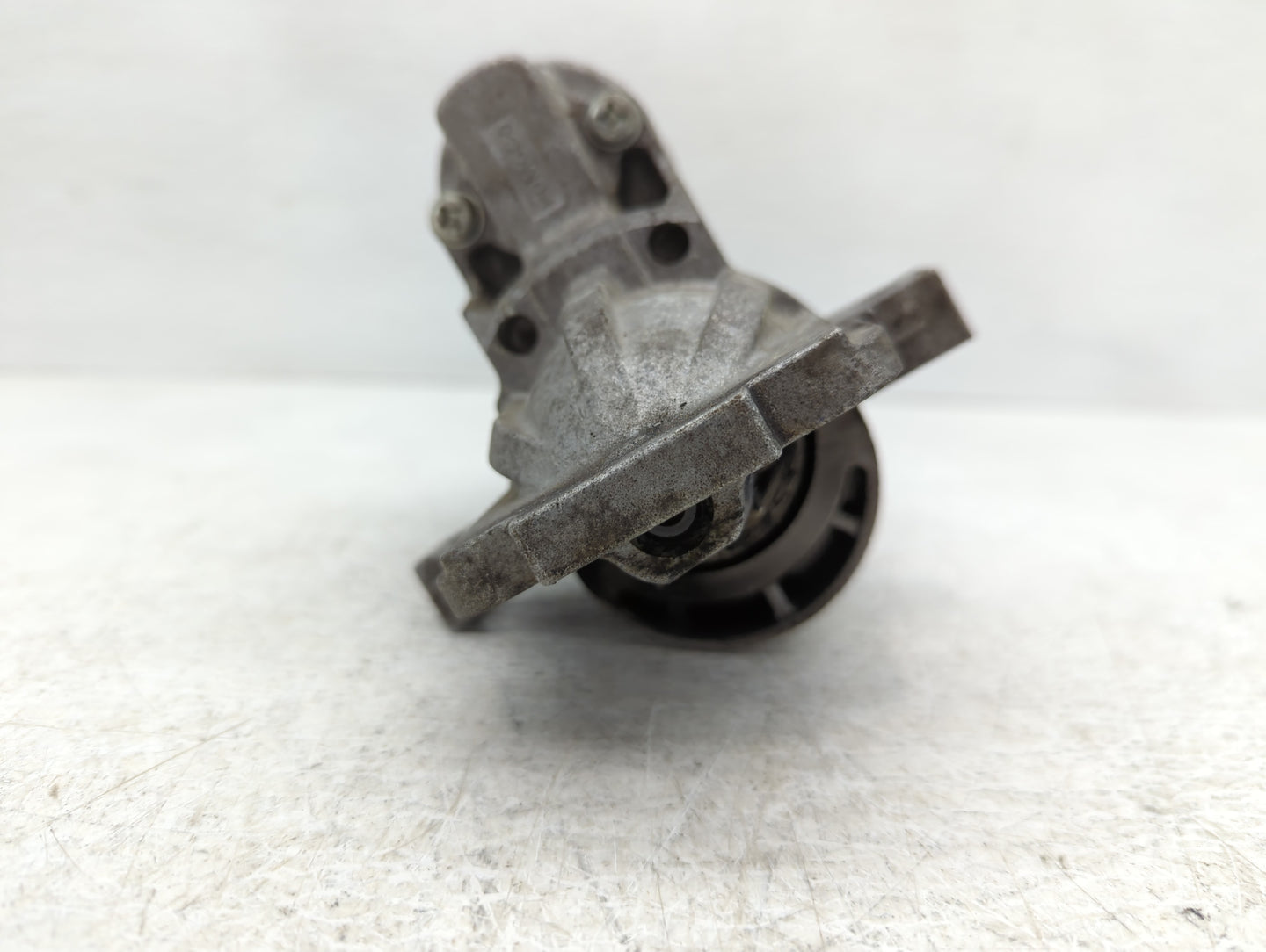 2015-2017 Ford Mustang Car Starter Motor Solenoid OEM P/N:FR3T-11000-AD Fits Fits 2015 2016 2017 OEM Used Auto Parts - Oemus