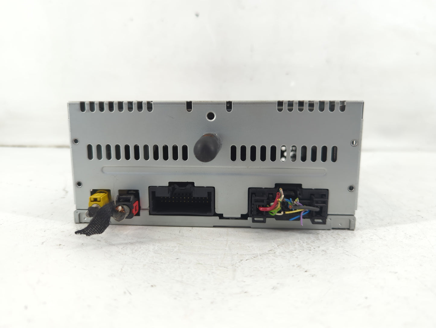 2015 Ford Mustang Radio AM FM Cd Player Receiver Replacement P/N:FR3T-19C107-UE FR3T-19C107-TE Fits OEM Used Auto Parts - Oe
