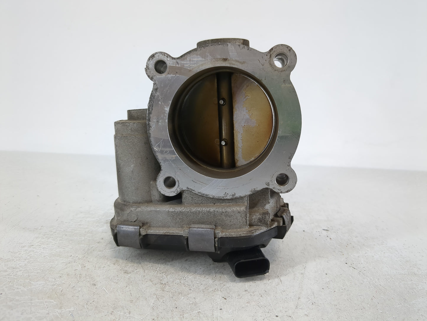 2015-2017 Ford Mustang Throttle Body P/N:H1429A-03 GB8F 9F991 BC Fits Fits 2015 2016 2017 2018 2019 2020 OEM Used Auto Parts