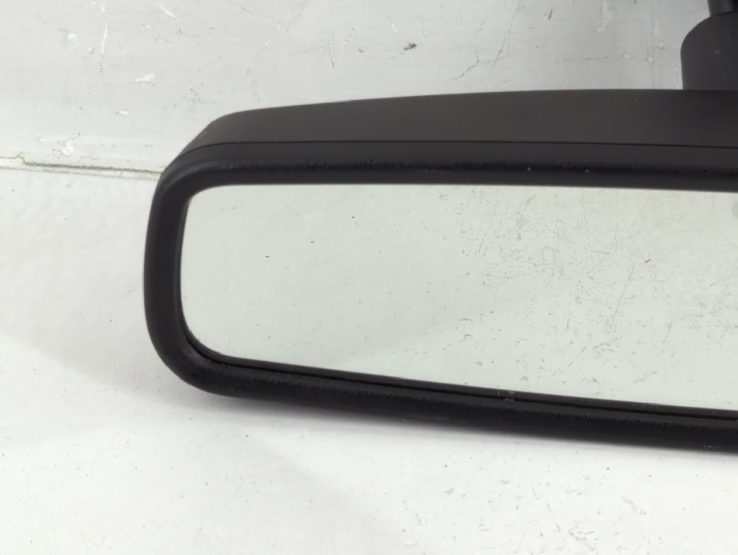 2015 Ford Mustang Interior Rear View Mirror Replacement OEM P/N:E11046533 E11026533 Fits OEM Used Auto Parts - Oemusedautopa
