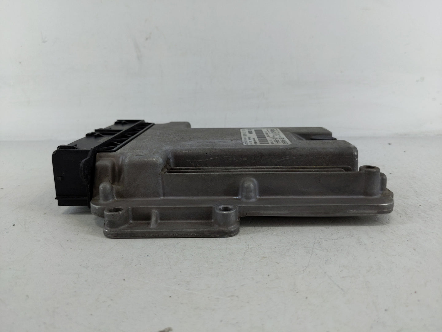 2015 Ford Mustang PCM Engine Control Computer ECU ECM PCU OEM P/N:FR3A-12A650-BVG Fits OEM Used Auto Parts - Oemusedautopart