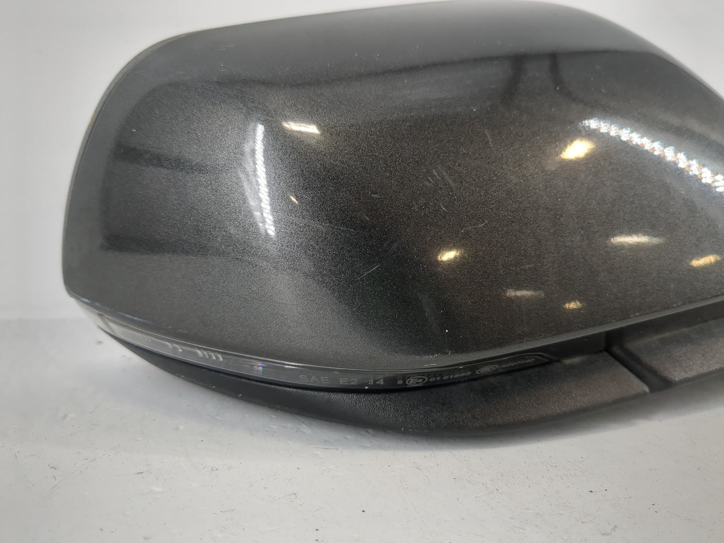 2015-2020 Ford Mustang Side Mirror Replacement Driver Left View Door Mirror P/N:R3B-17682-A Fits OEM Used Auto Parts - Oemus