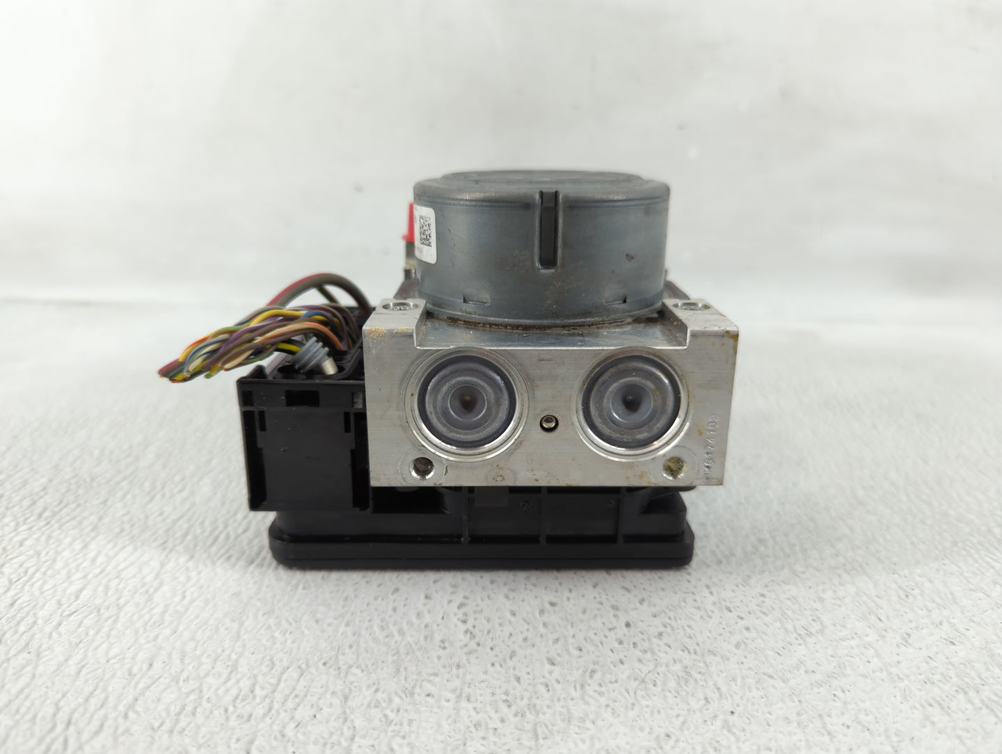 2015 Ford Mustang ABS Pump Control Module Replacement P/N:FR3C-2C405-BE Fits OEM Used Auto Parts - Oemusedautoparts1.com