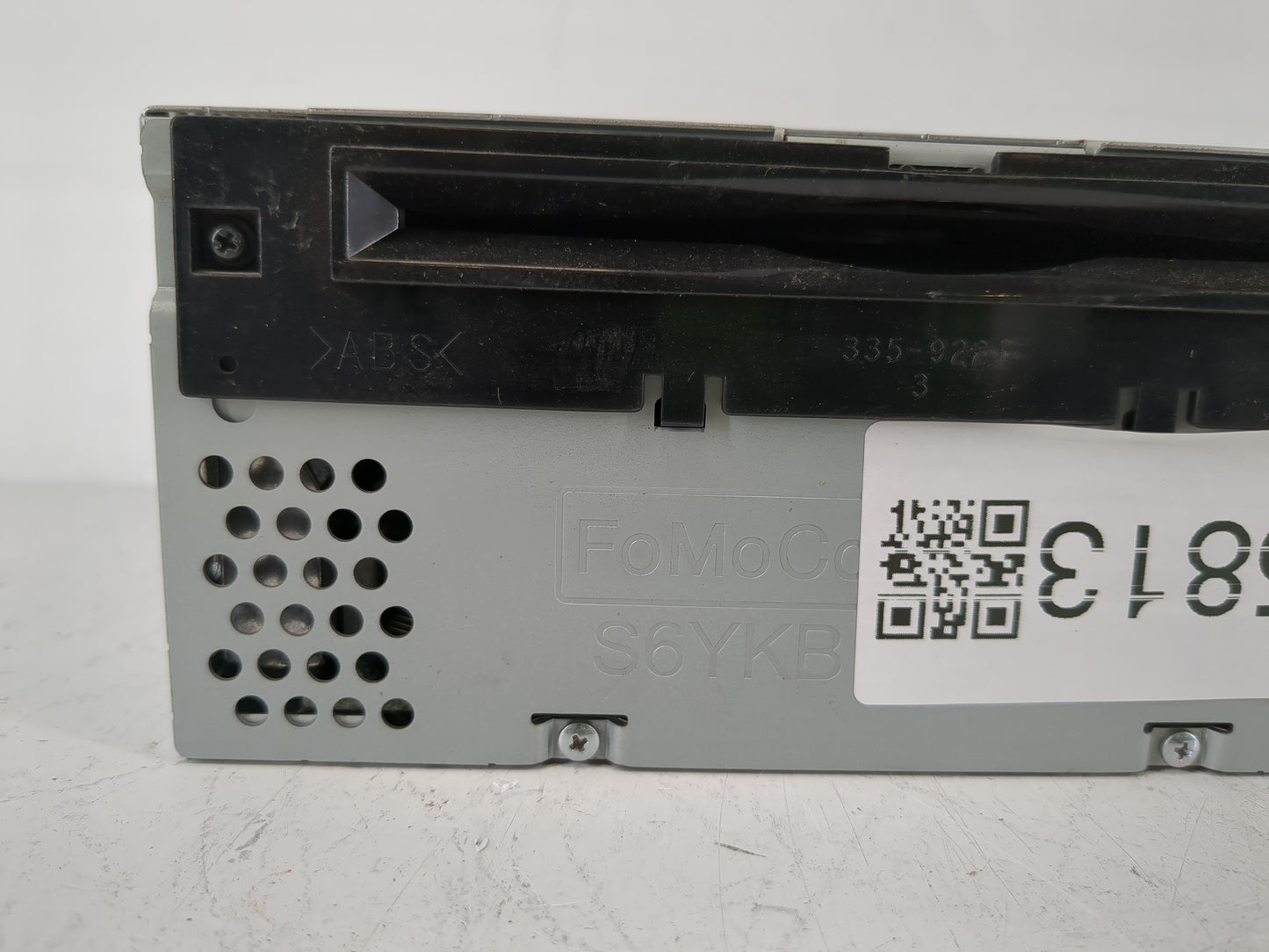2015-2016 Ford Mustang Radio AM FM Cd Player Receiver Replacement P/N:FR3T-19C107-UE Fits Fits 2015 2016 OEM Used Auto Parts