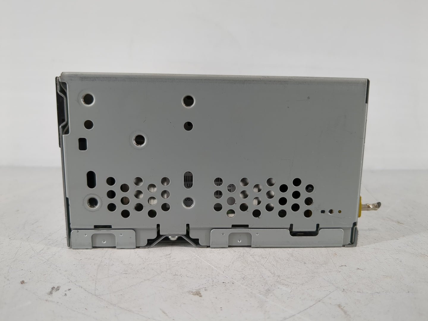 2015-2016 Ford Mustang Radio AM FM Cd Player Receiver Replacement P/N:FR3T-19C107-UE Fits Fits 2015 2016 OEM Used Auto Parts