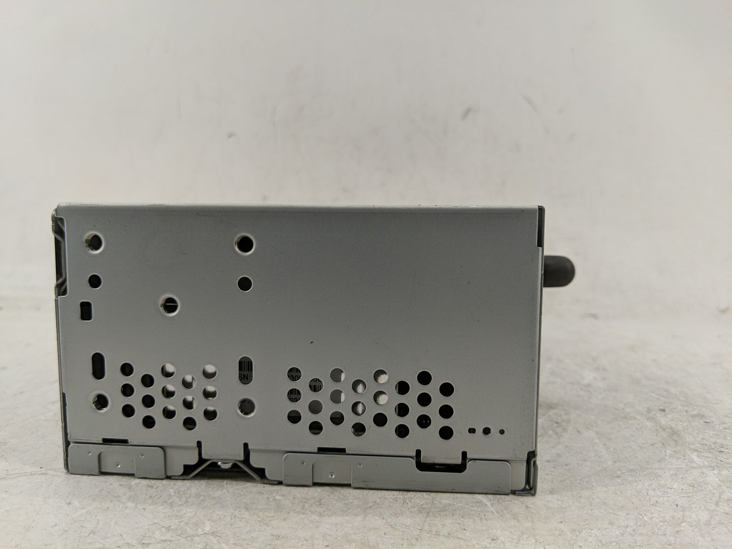 2015 Ford Mustang Radio AM FM Cd Player Receiver Replacement P/N:FR3T-19C107-UE Fits OEM Used Auto Parts - Oemusedautoparts1