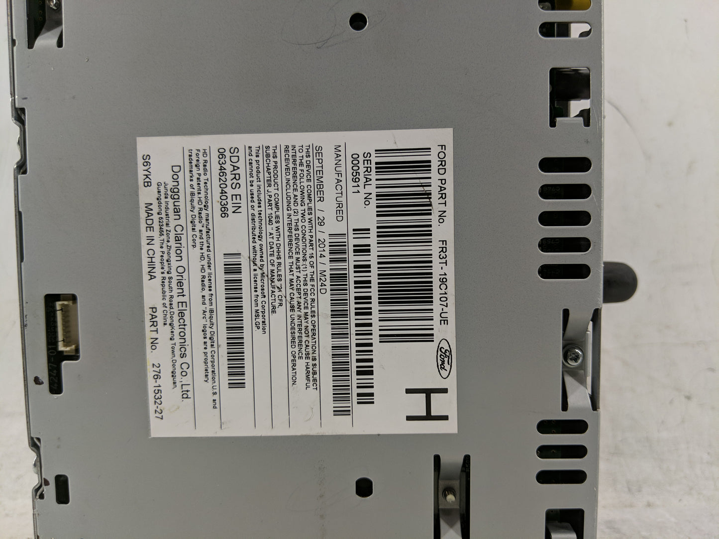 2015 Ford Mustang Radio AM FM Cd Player Receiver Replacement P/N:FR3T-19C107-UE Fits OEM Used Auto Parts - Oemusedautoparts1