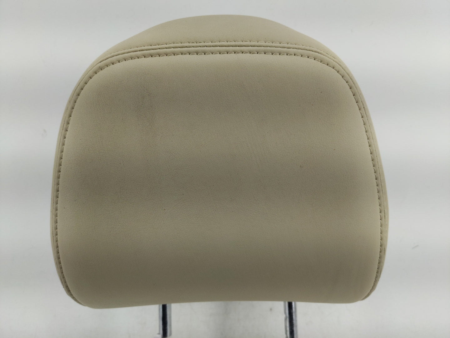 2015 Ford Mustang Headrest Head Rest Front Driver Passenger Seat Fits OEM Used Auto Parts - Oemusedautoparts1.com