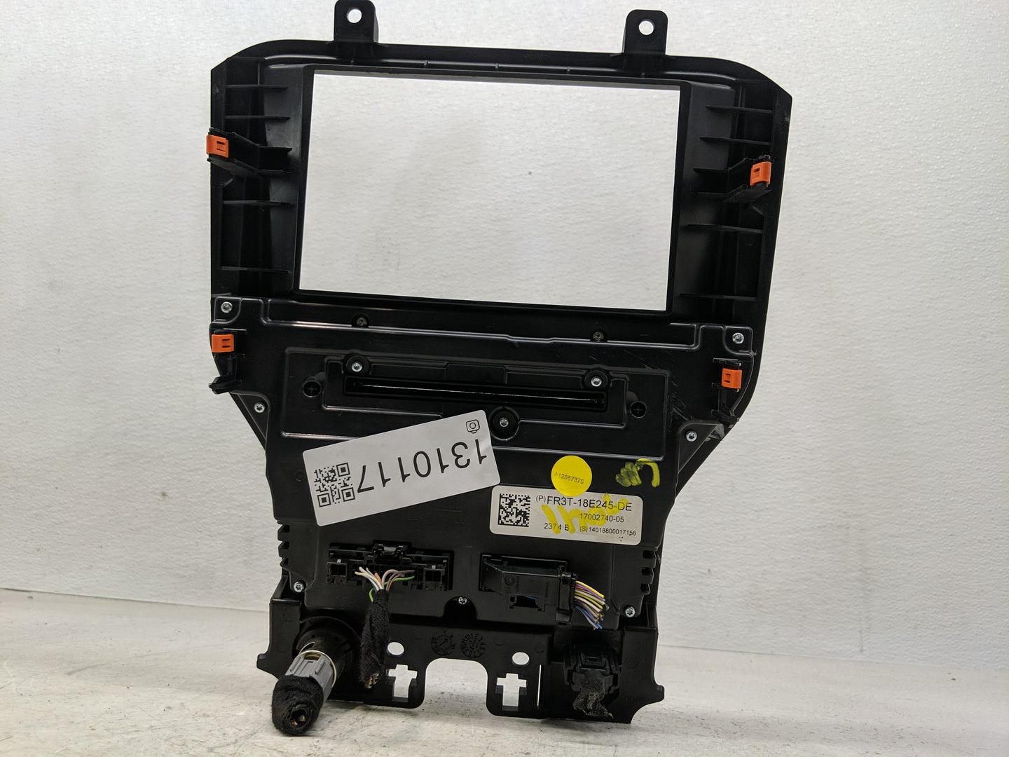 2015 Ford Mustang Climate Control Module Temperature AC/Heater Replacement P/N:FR3T-18E245-DE Fits OEM Used Auto Parts - Oem