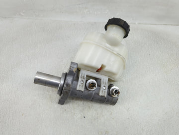 2015-2022 Ford Mustang Brake Master Cylinder - Oemusedautoparts1.com