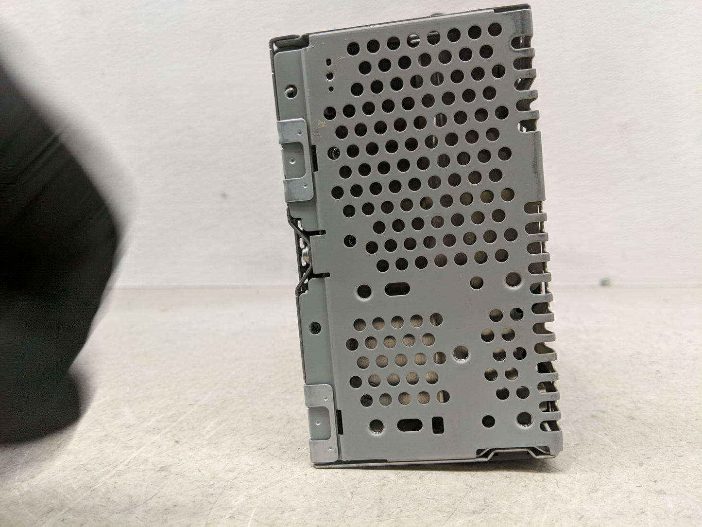 2015-2016 Ford Mustang Radio AM FM Cd Player Receiver Replacement P/N:FR3T-19C107-JJ Fits Fits 2015 2016 OEM Used Auto Parts