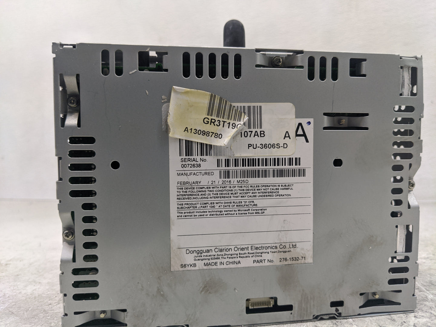 2015 Ford Mustang Radio AM FM Cd Player Receiver Replacement P/N:GR3T19C107AB FR3T-19C107-JJ Fits OEM Used Auto Parts - Oemu