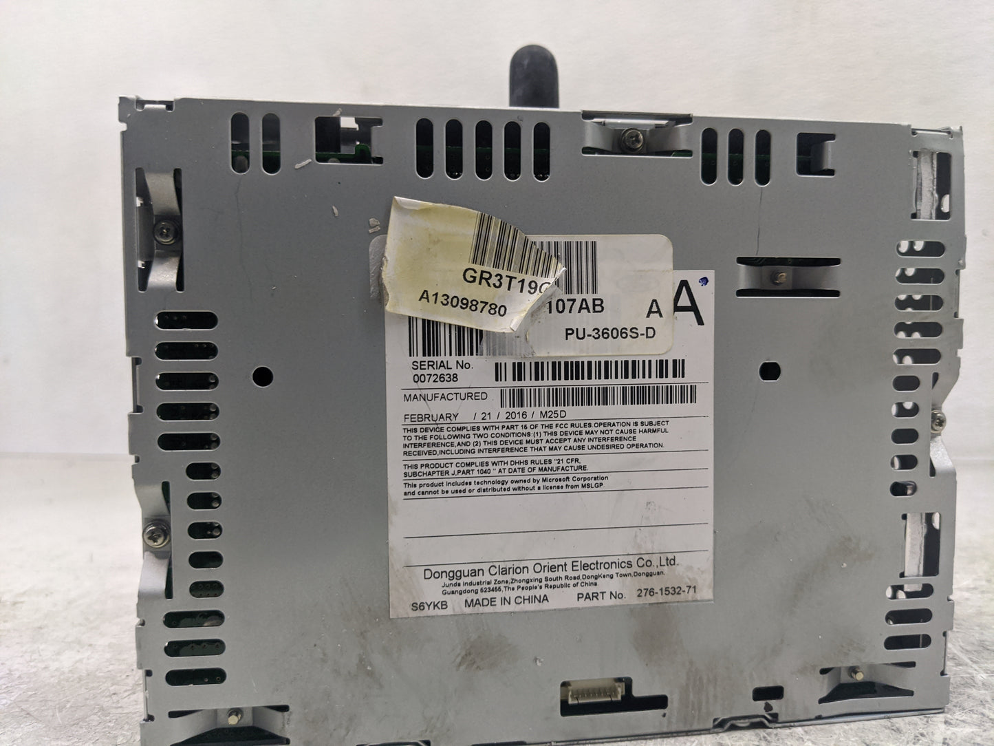 2015 Ford Mustang Radio AM FM Cd Player Receiver Replacement P/N:GR3T19C107AB FR3T-19C107-JJ Fits OEM Used Auto Parts - Oemu