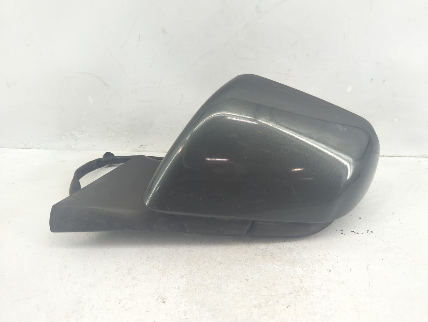 2015-2020 Ford Mustang Driver Side View Mirror - Left Door Mirror OEM Used - Oemusedautoparts1.com