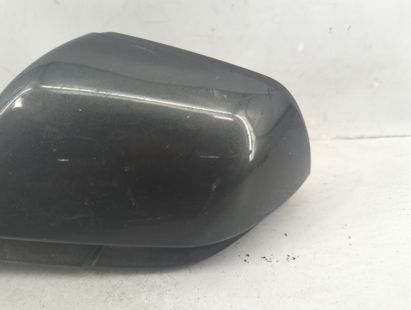 2015-2020 Ford Mustang Driver Side View Mirror - Left Door Mirror OEM Used - Oemusedautoparts1.com