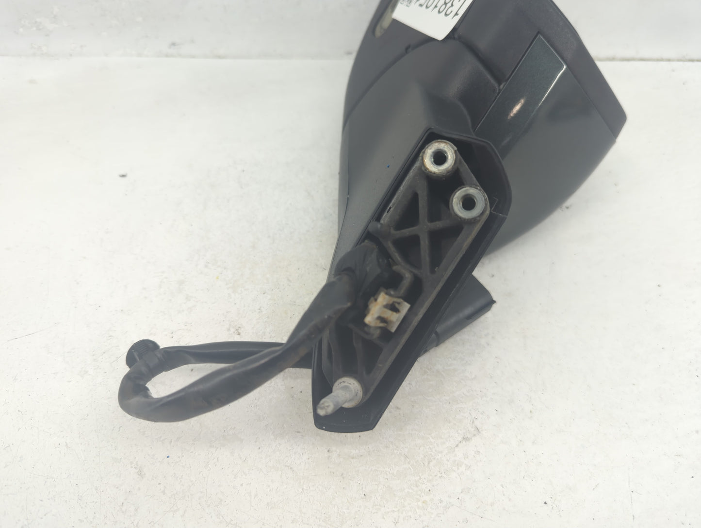 2015-2020 Ford Mustang Driver Side View Mirror - Left Door Mirror OEM Used - Oemusedautoparts1.com