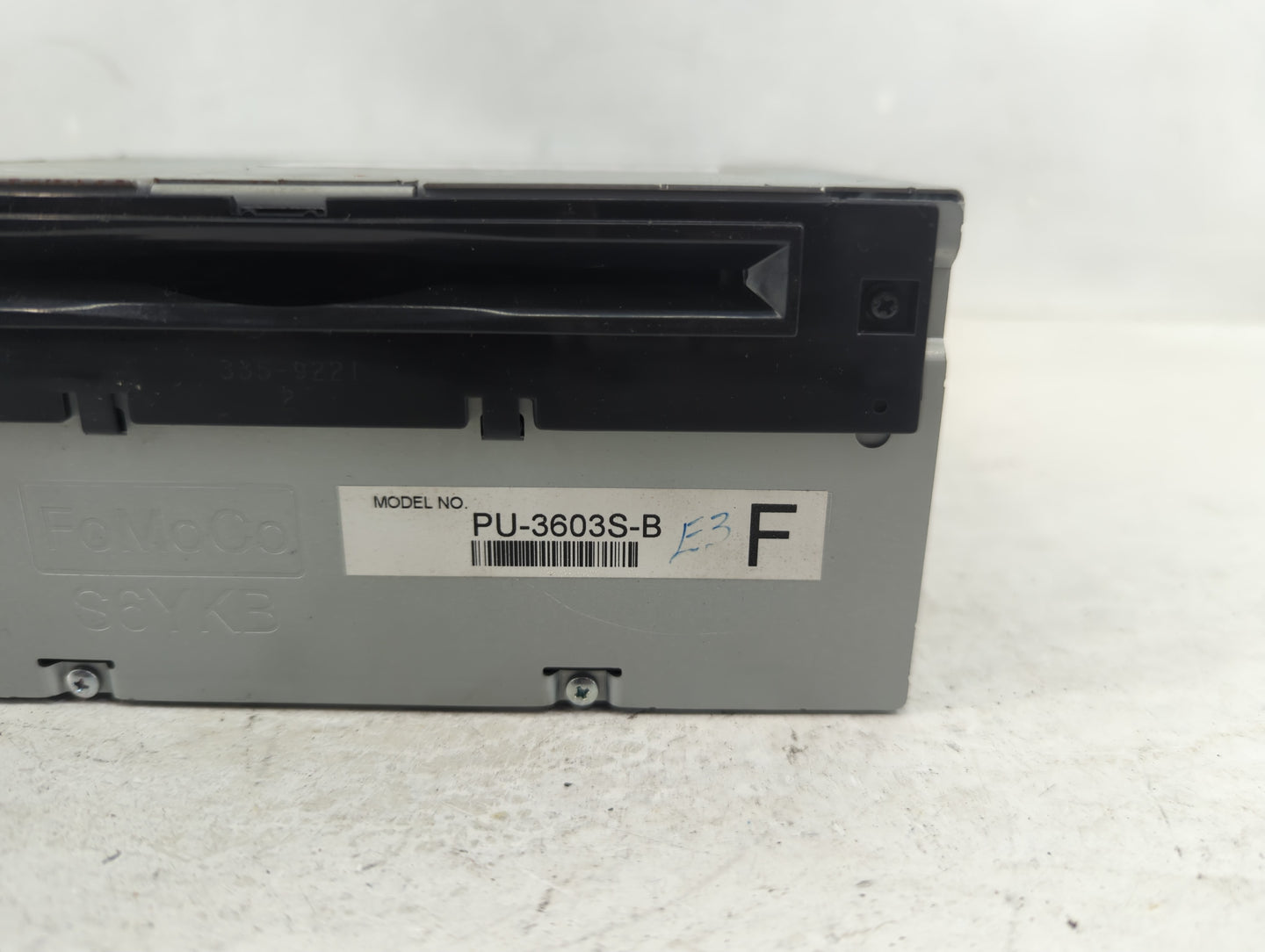2015-2016 Ford Mustang Radio AM FM Cd Player Receiver Replacement P/N:PU-3603S-B Fits Fits 2015 2016 OEM Used Auto Parts - O