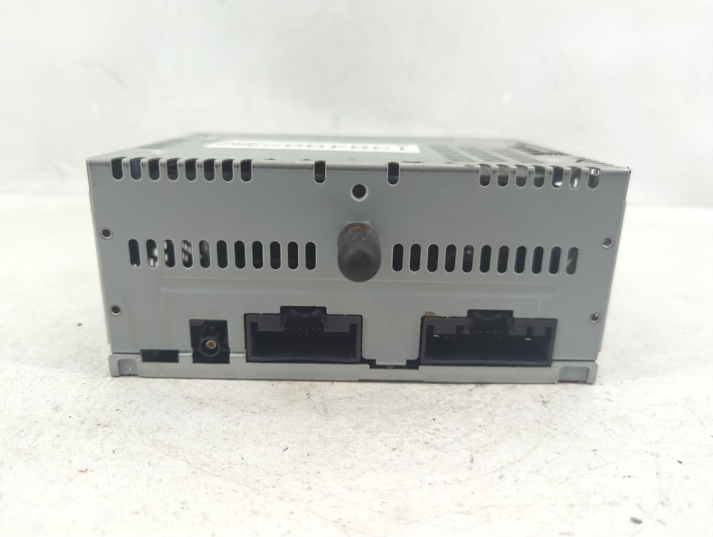 2015-2016 Ford Mustang Radio AM FM Cd Player Receiver Replacement P/N:PU-3603S-B Fits Fits 2015 2016 OEM Used Auto Parts - O