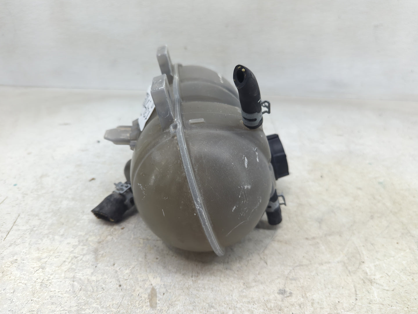 2015-2022 Ford Mustang Radiator Coolant Overflow Expansion Tank Bottle - Oemusedautoparts1.com