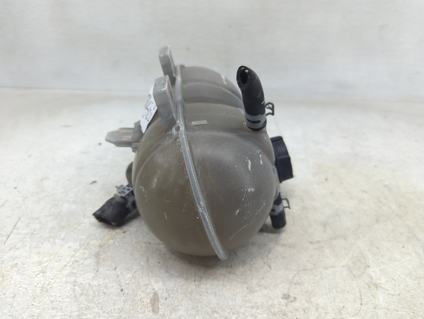 2015-2022 Ford Mustang Radiator Coolant Overflow Expansion Tank Bottle 1390027 - Oemusedautoparts1.com