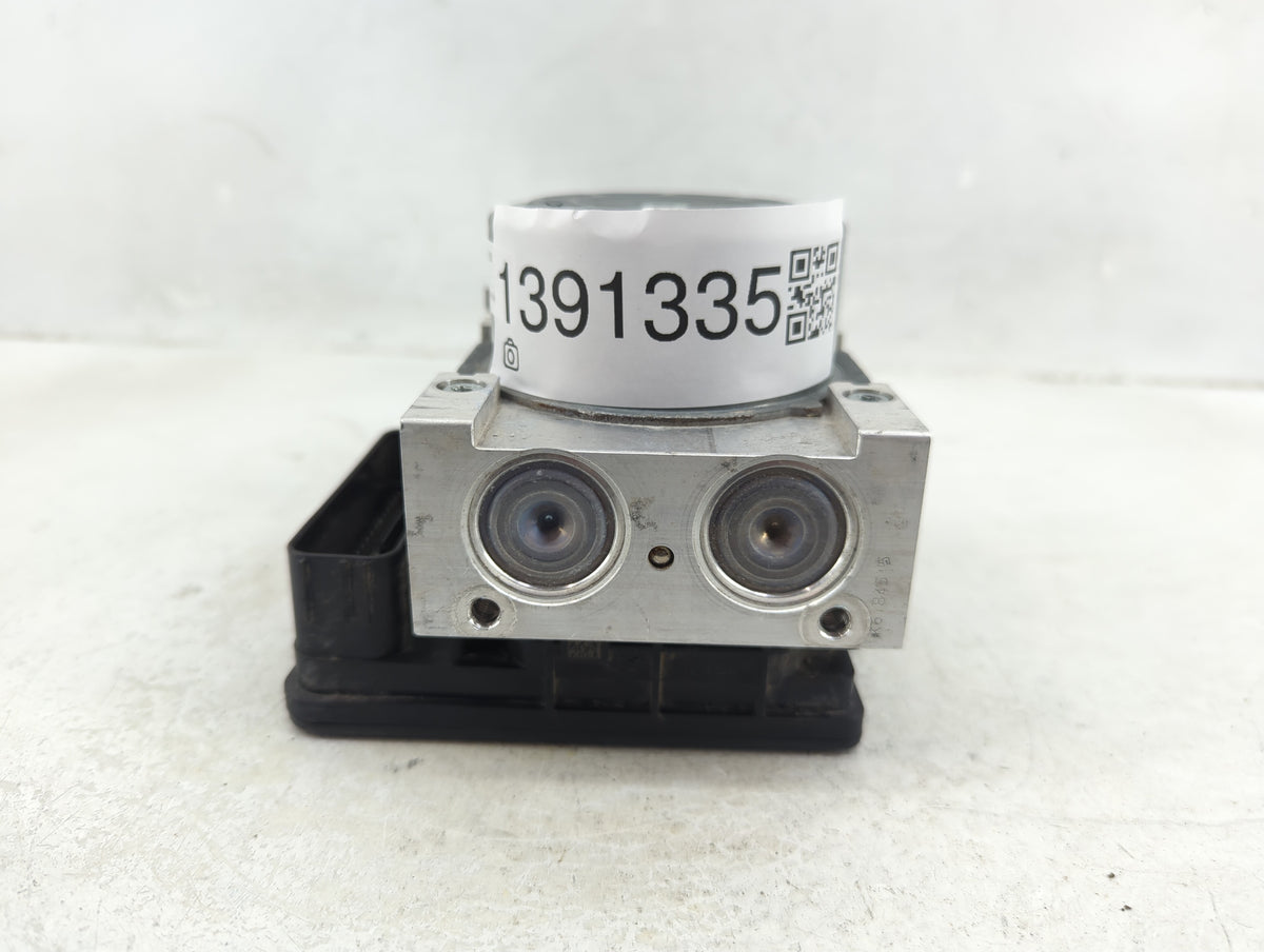 2015 Ford Mustang Anti-Lock Brake ABS Pump Module Actuator OEM P/N:FR3C-2C405-BE Fits OEM Used Auto Parts - Oemusedautoparts