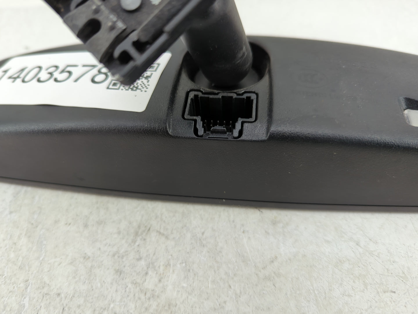 2015 Ford Mustang Interior Rear View Mirror Replacement OEM Fits OEM Used Auto Parts - Oemusedautoparts1.com
