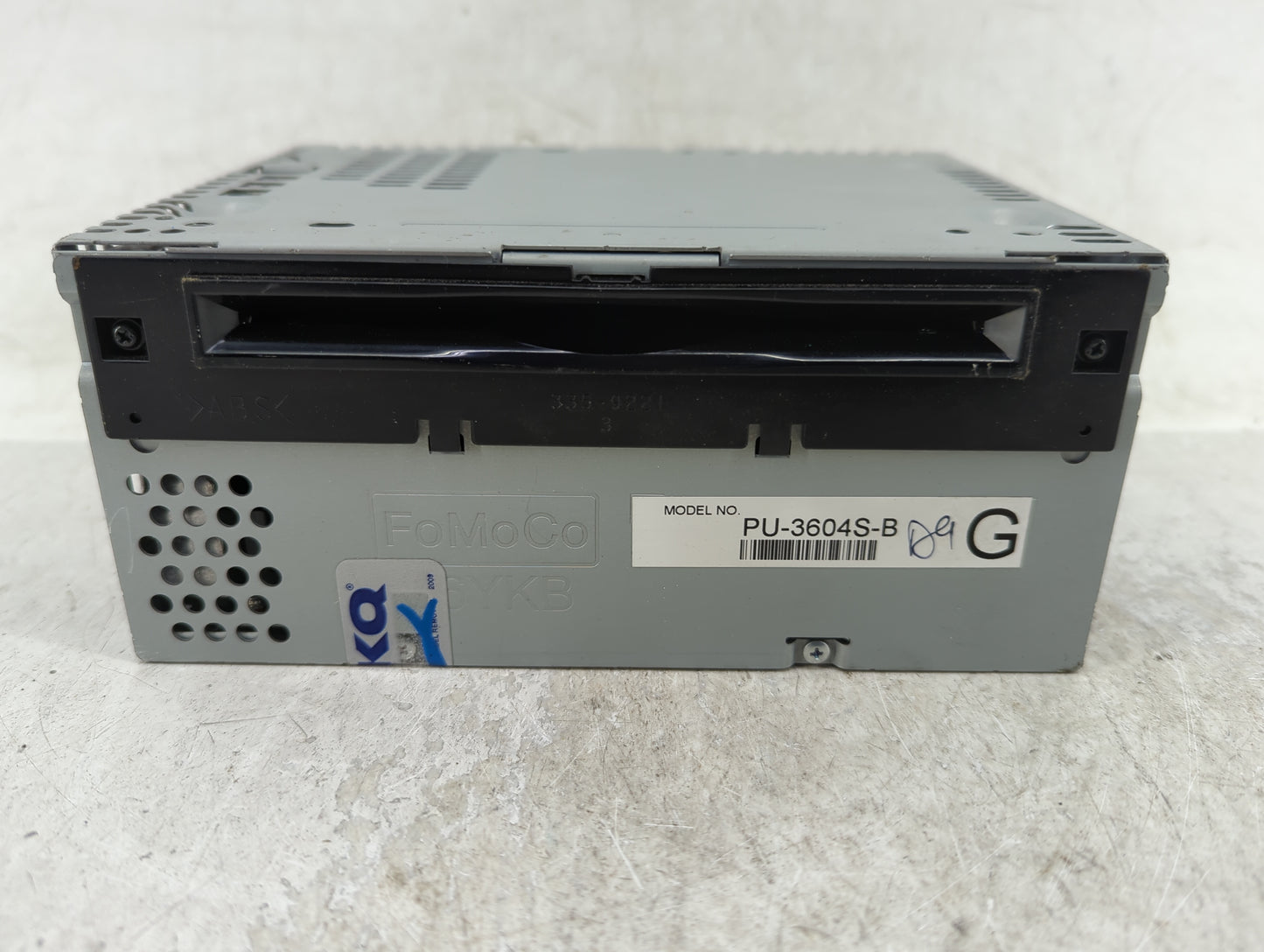 2015 Ford Mustang Radio AM FM Cd Player Receiver Replacement P/N:FR3T-19C107-TE Fits OEM Used Auto Parts - Oemusedautoparts1