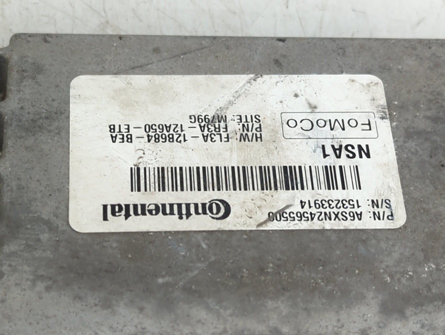 2015 Ford Mustang PCM Engine Control Computer ECU ECM PCU OEM P/N:FU5T-14F262-AA A6SXN2456550D, FL3A-12B684-BEA Fits OEM Use