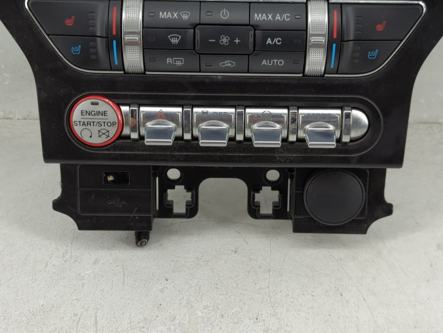 2015-2016 Ford Mustang Radio Control Panel - Oemusedautoparts1.com