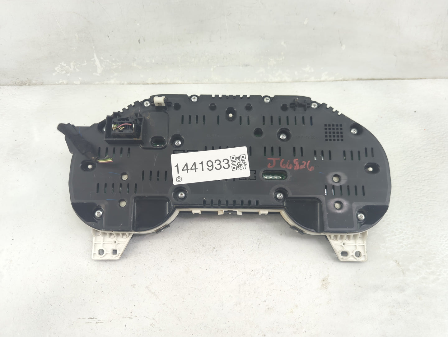 2015 Ford Mustang Instrument Cluster Speedometer Gauges P/N:FR33-10849-CF MX257490-0225 Fits OEM Used Auto Parts - Oemusedau
