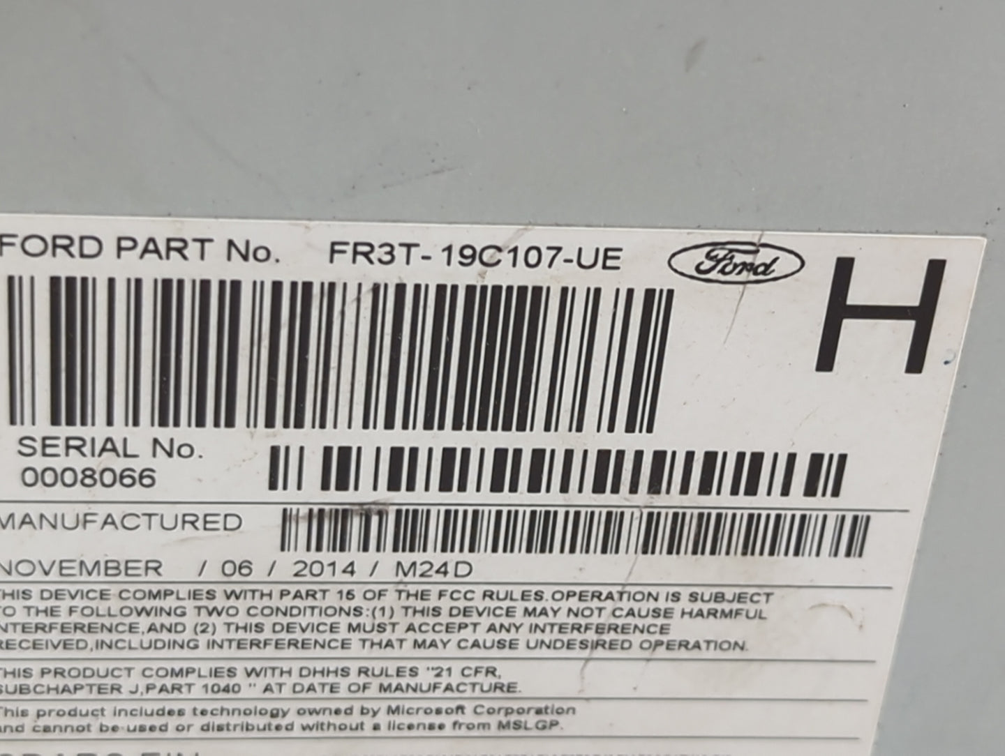 2015-2016 Ford Mustang Radio AM FM Cd Player Receiver Replacement P/N:PU-3605S-B FR3T-19C107-UE Fits Fits 2015 2016 OEM Used