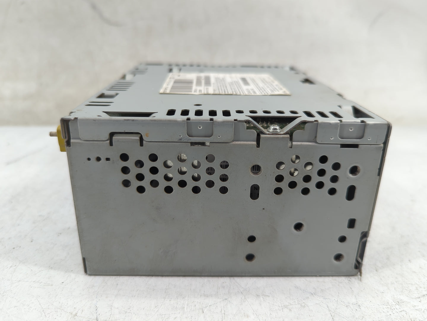 2015 Ford Mustang Radio AM FM Cd Player Receiver Replacement P/N:FR3T-19C107-UE PU-3605S-B, 276-1532-27 Fits OEM Used Auto P