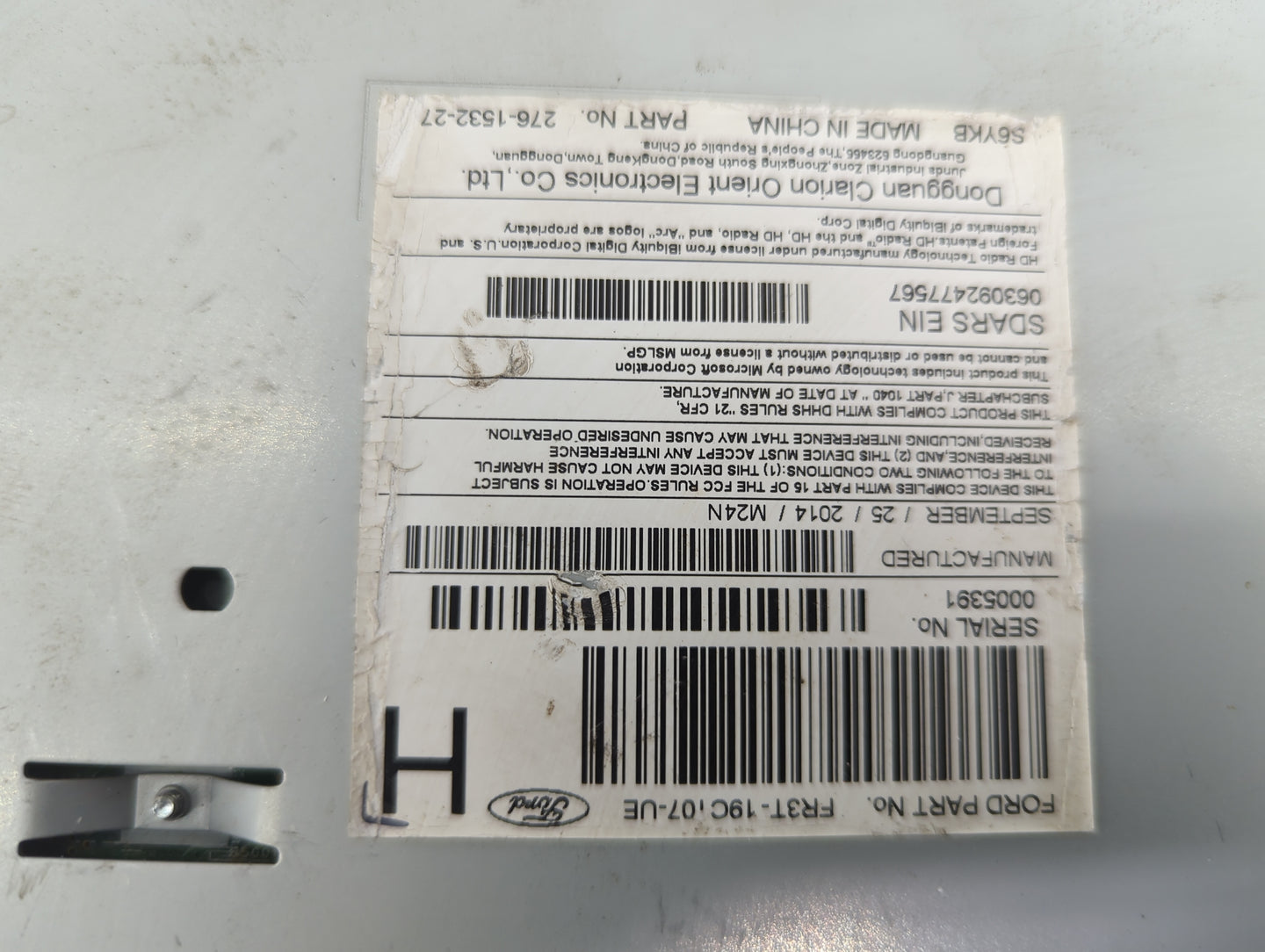 2015 Ford Mustang Radio AM FM Cd Player Receiver Replacement P/N:FR3T-19C107-UE PU-3605S-B, 276-1532-27 Fits OEM Used Auto P