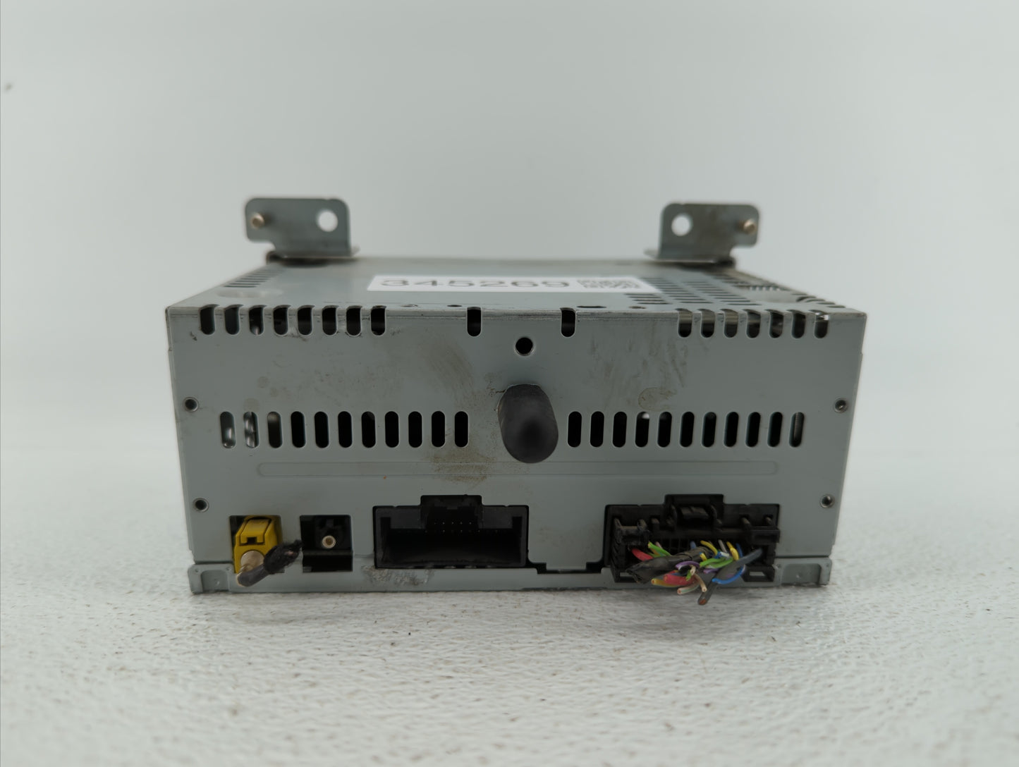 2015-2015 Ford Mustang Am Fm Cd Player Radio Receiver - Oemusedautoparts1.com