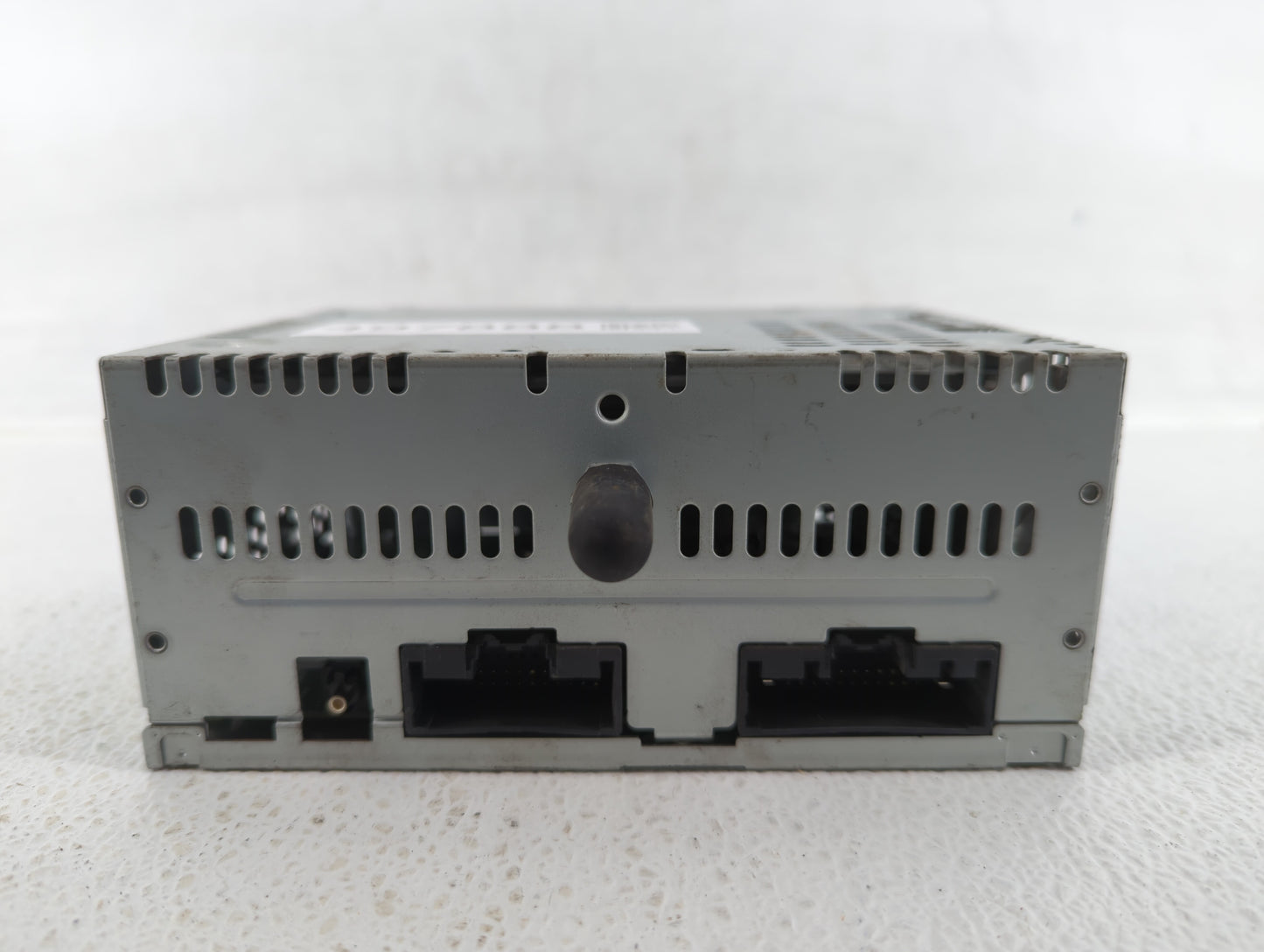 2015-2016 Ford Mustang Radio AM FM Cd Player Receiver Replacement P/N:FR3T19C107JJ Fits Fits 2015 2016 OEM Used Auto Parts -