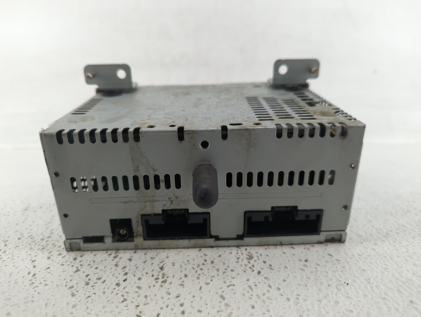 2015-2016 Ford Mustang Radio AM FM Cd Player Receiver Replacement P/N:FR3T-19C107-SE FR3T-19C107-JJ Fits Fits 2015 2016 OEM 