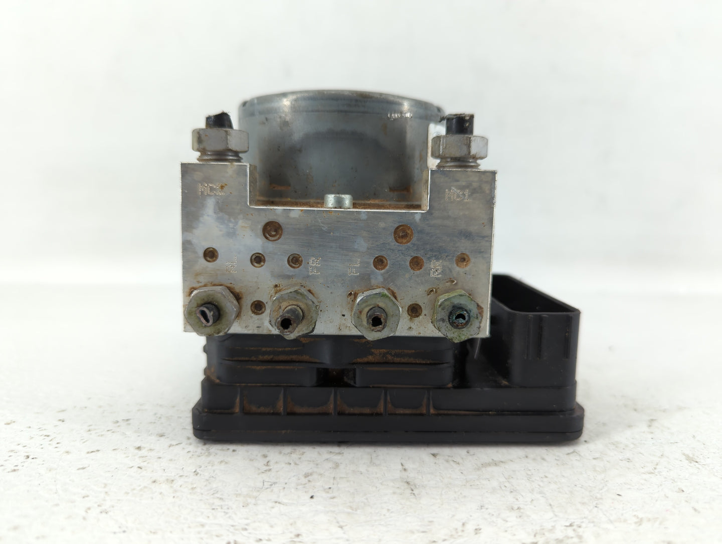 2015 Ford Mustang ABS Pump Control Module Replacement P/N:FR3C-2C405-BD FR3C-2C405-BE Fits OEM Used Auto Parts - Oemusedauto