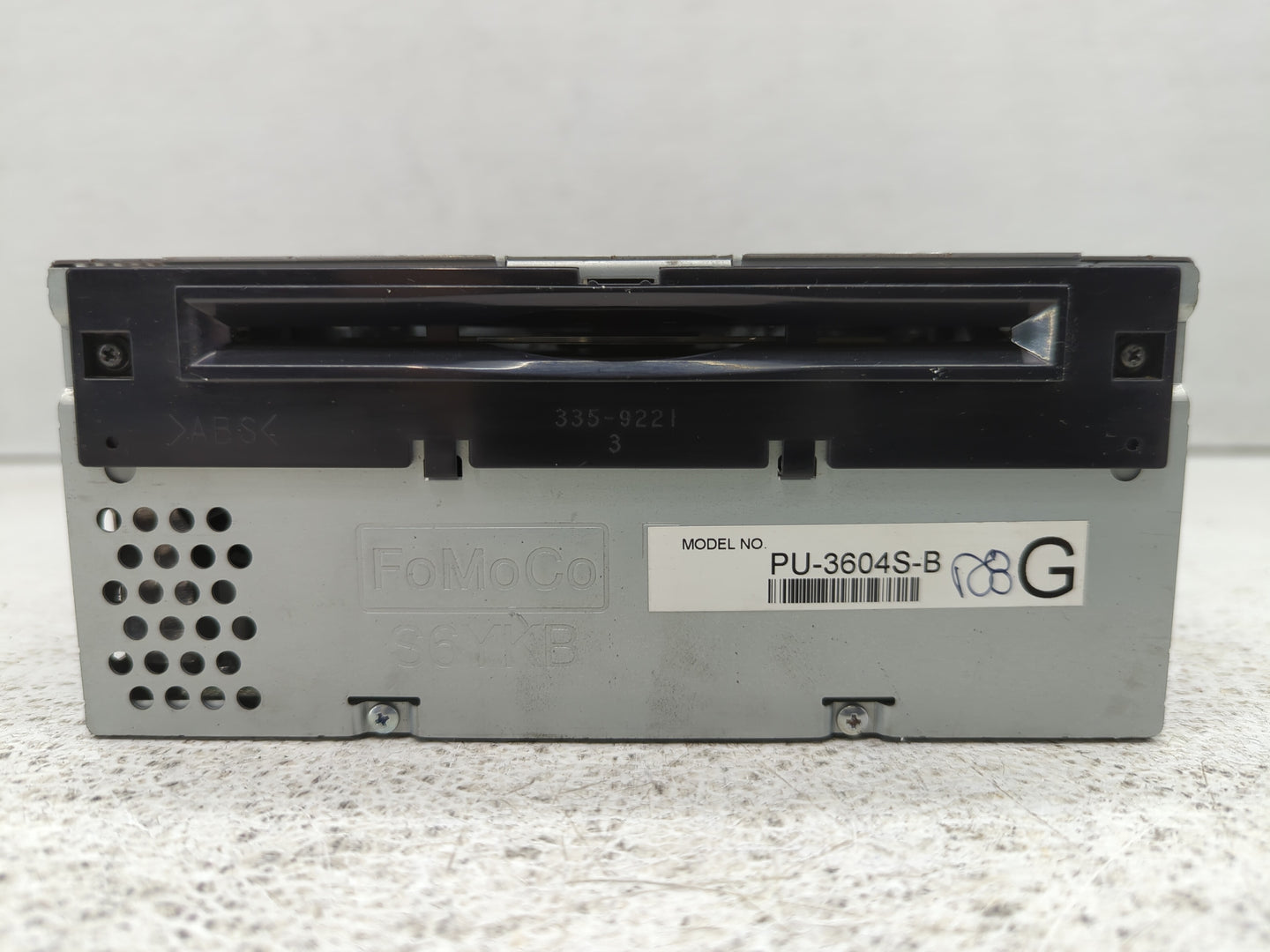 2015 Ford Mustang Radio AM FM Cd Player Receiver Replacement P/N:FR3T-19C107-TE Fits OEM Used Auto Parts - Oemusedautoparts1