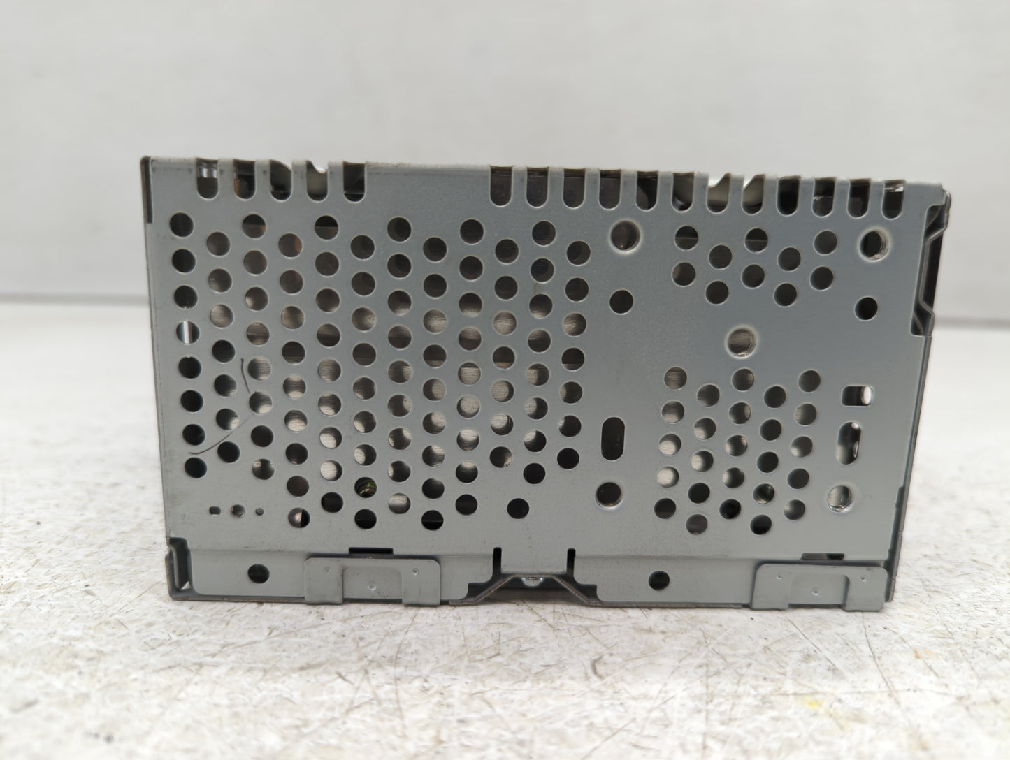 2015-2016 Ford Mustang Radio AM FM Cd Player Receiver Replacement P/N:FR3T-19C107-SE Fits Fits 2015 2016 OEM Used Auto Parts