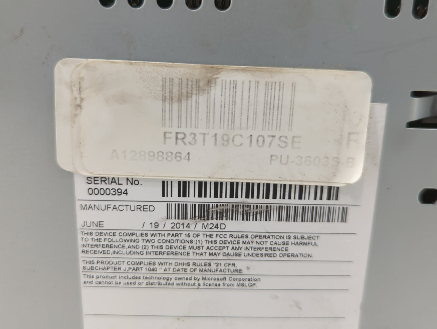 2015-2016 Ford Mustang Radio AM FM Cd Player Receiver Replacement P/N:FR3T-19C107-SE Fits Fits 2015 2016 OEM Used Auto Parts