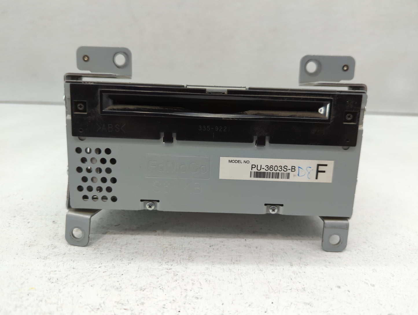 2015-2016 Ford Mustang Am Fm Cd Player Radio Receiver - Oemusedautoparts1.com